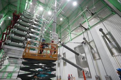 上海±500千伏南橋換流站“中國(guó)心”完成首次“全面體檢”