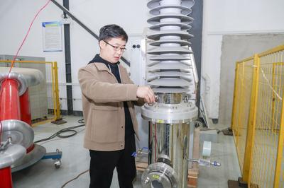 在科研一線挑大梁，武漢這些“90后”電力科研人員正當(dāng)時(shí)